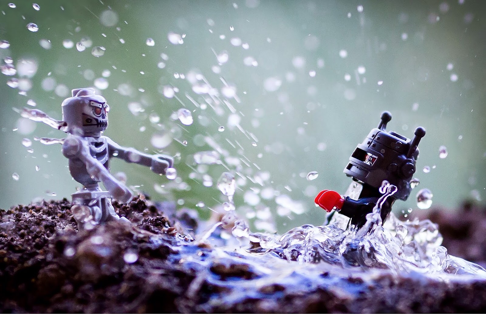 Beautiful Lego artwork makes use of minifig micro-photography to make fantasy epics